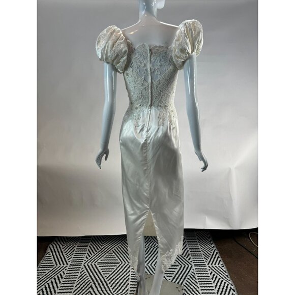 Vintage 1980s Union Made Continental Satin & Lace Wedding Dress With Puff Sleeve - Picture 1 of 16